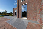 1312 geoproarte   stones belgian blue light en flowers dark flower