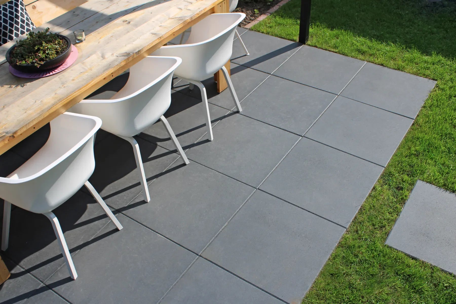 Mondo Facet 60x60x4cm Pit Black