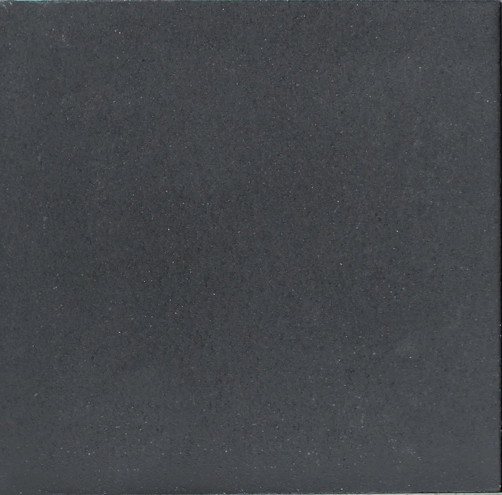 carre-tegel-vlak-komo-nero