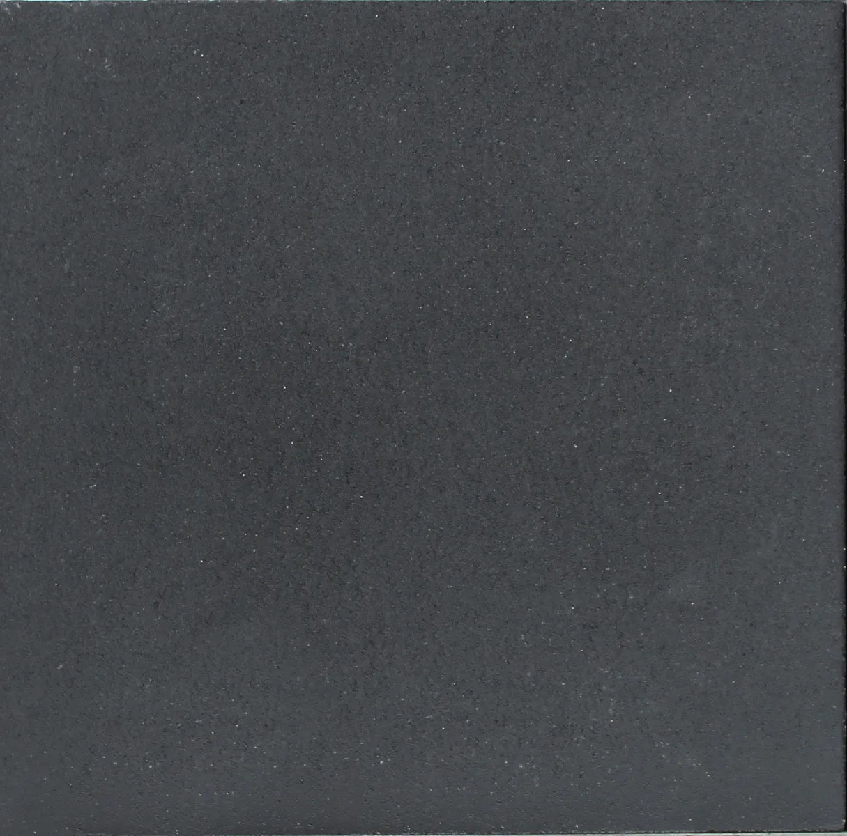 carre-tegel-vlak-komo-nero