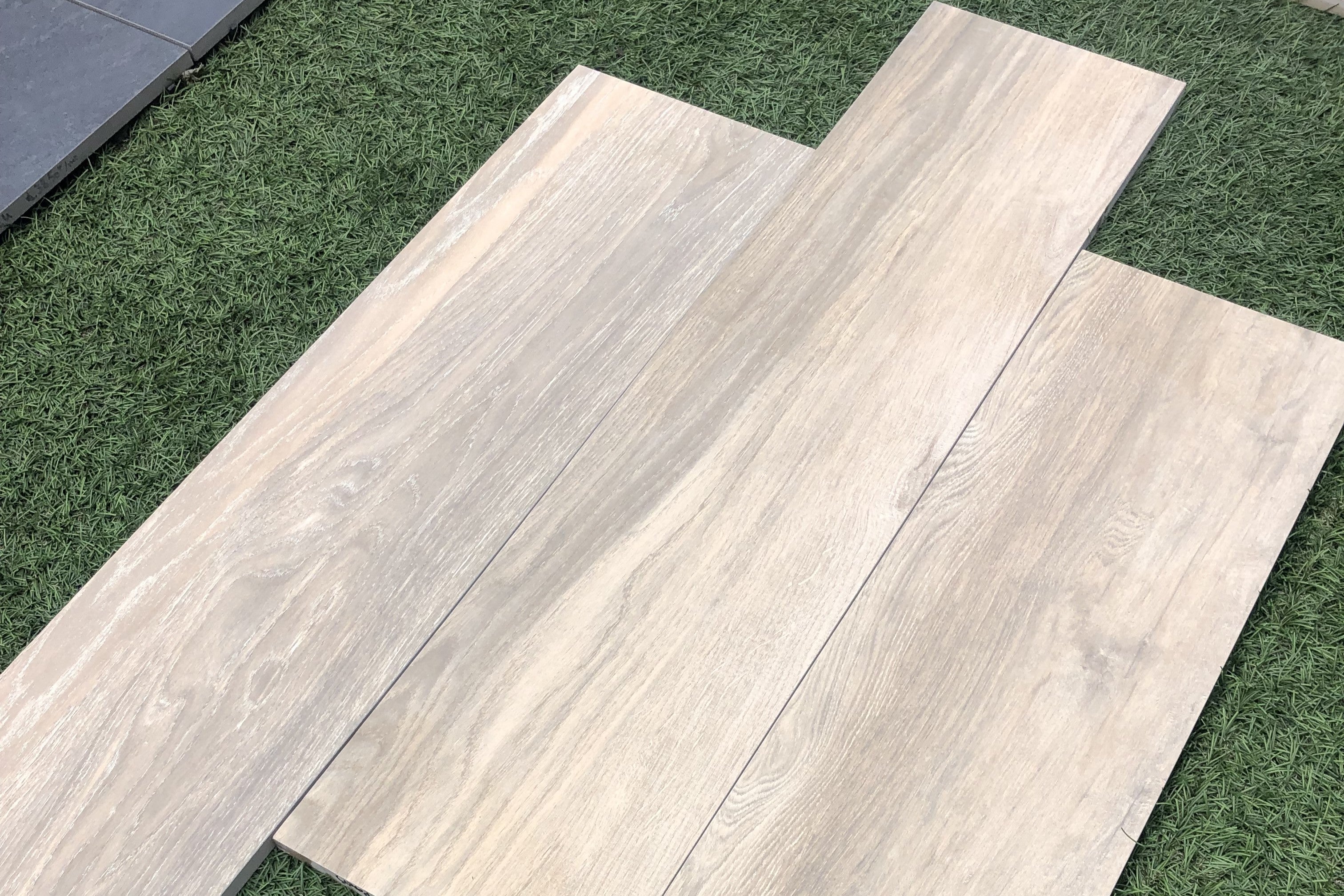 Houtlook Cognac 120x30x2 partij