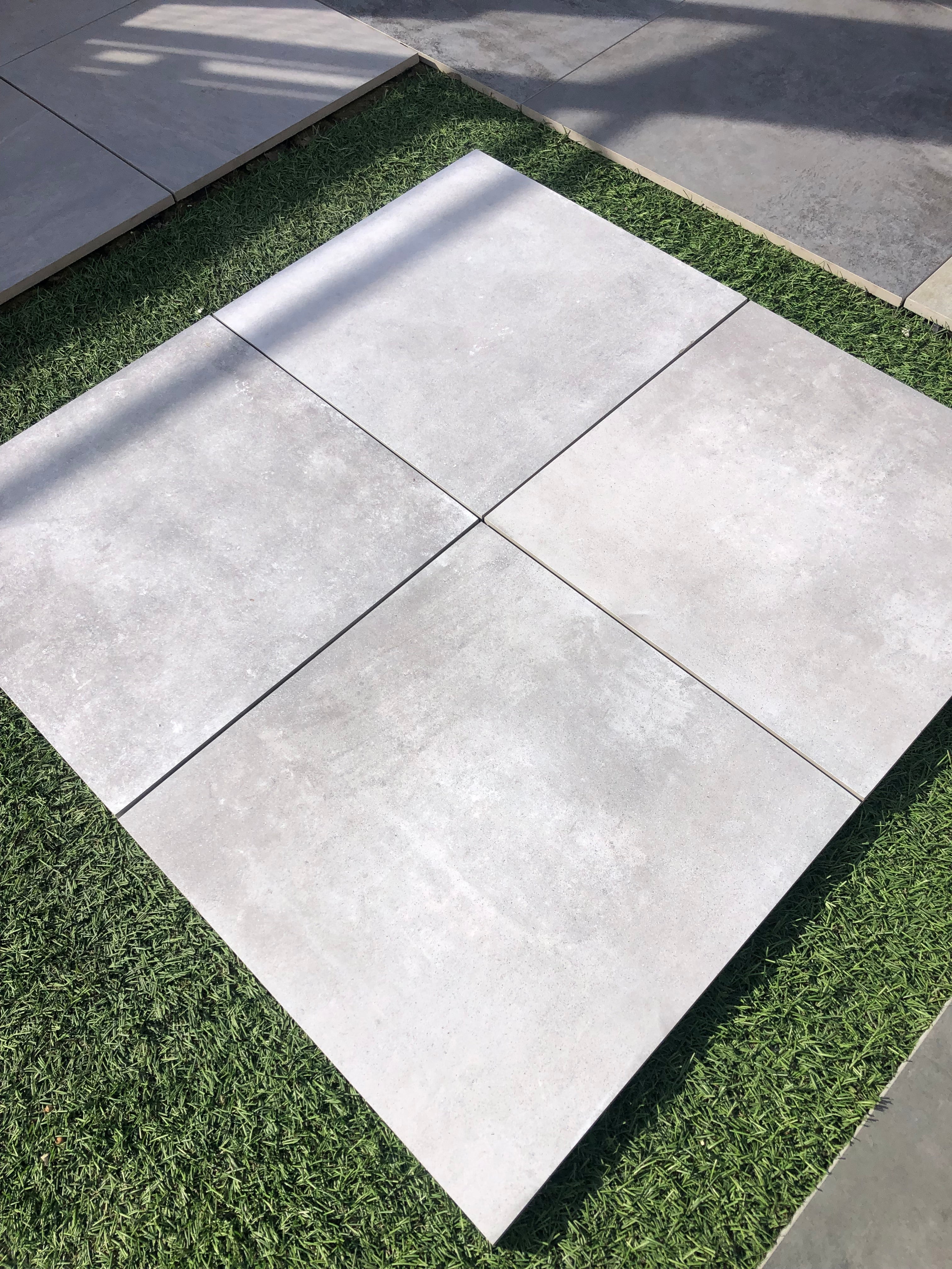 Contemporary light Grey partij tegel