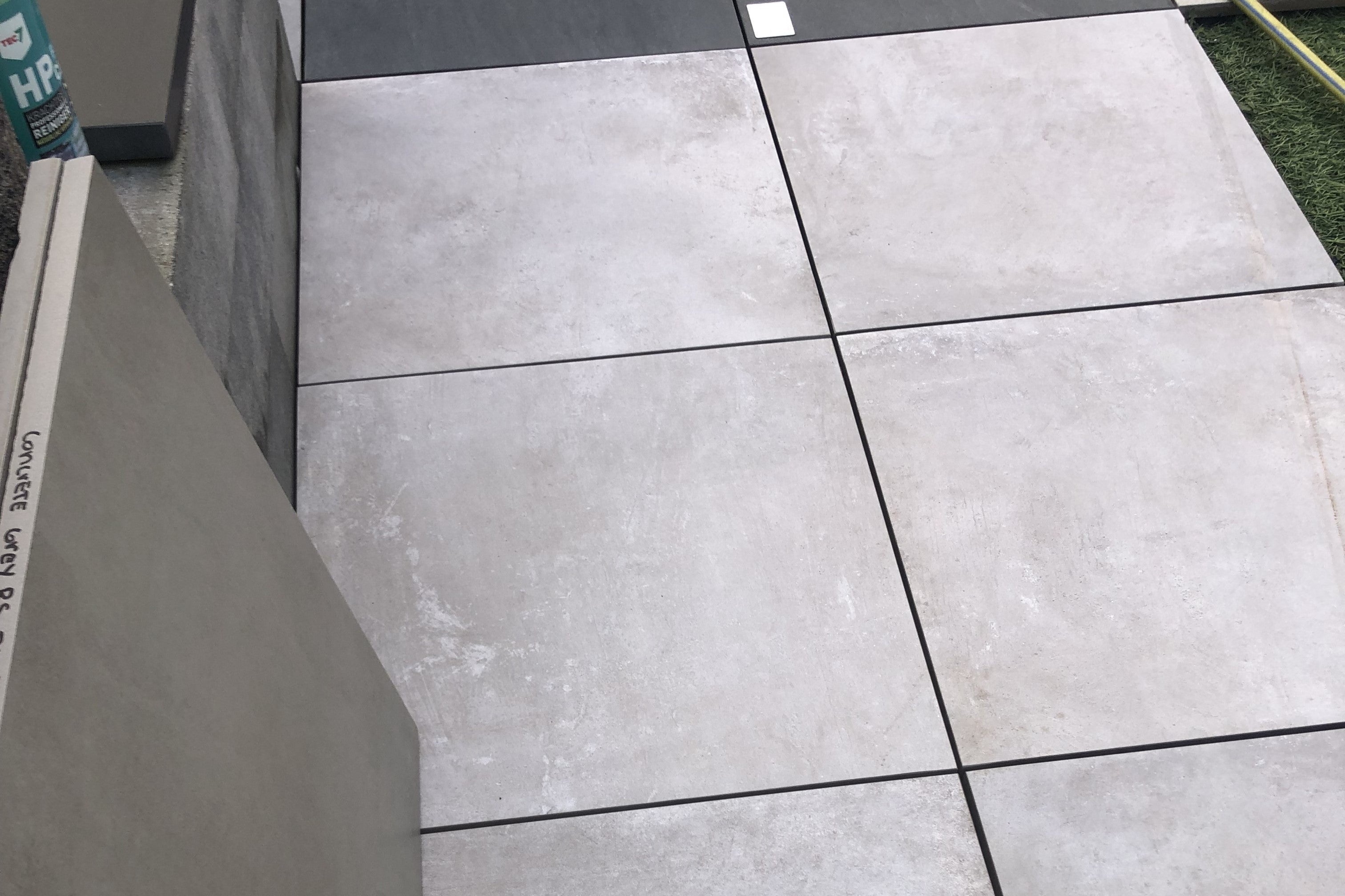 Cortina light grey 1 ste keus 60x60x2