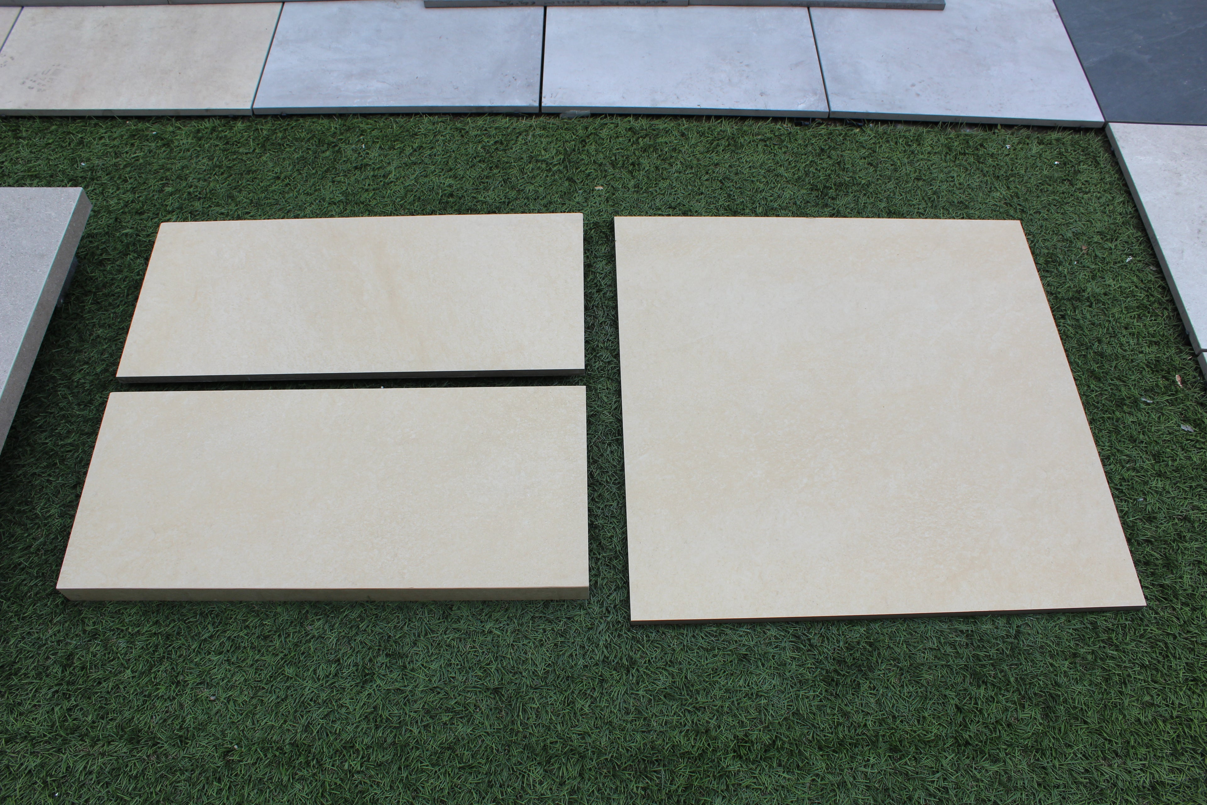 Zwembadrand HS Beige rechte neus