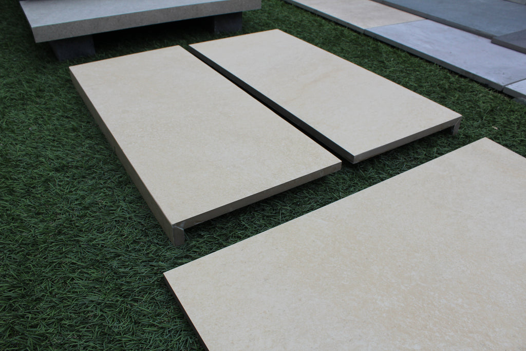 Zwembadrand HS Beige rechte neus