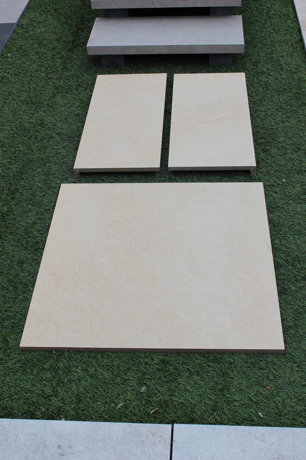 Zwembadrand HS Beige rechte neus