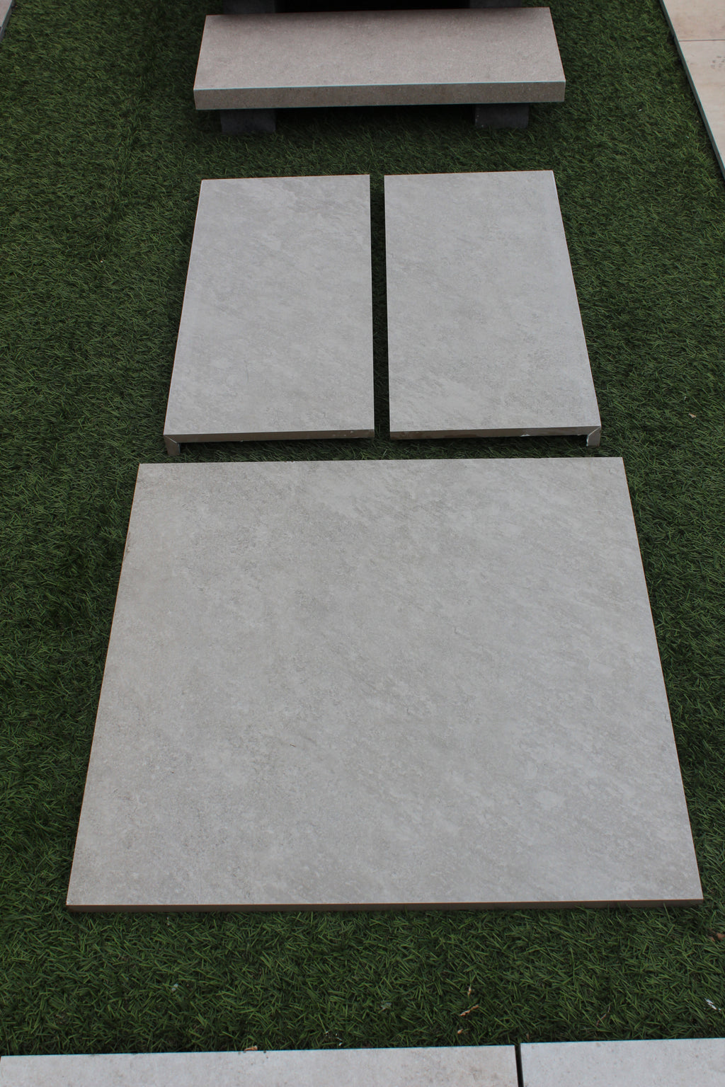 Zwembadrand Quartz Light Grey rechte neus