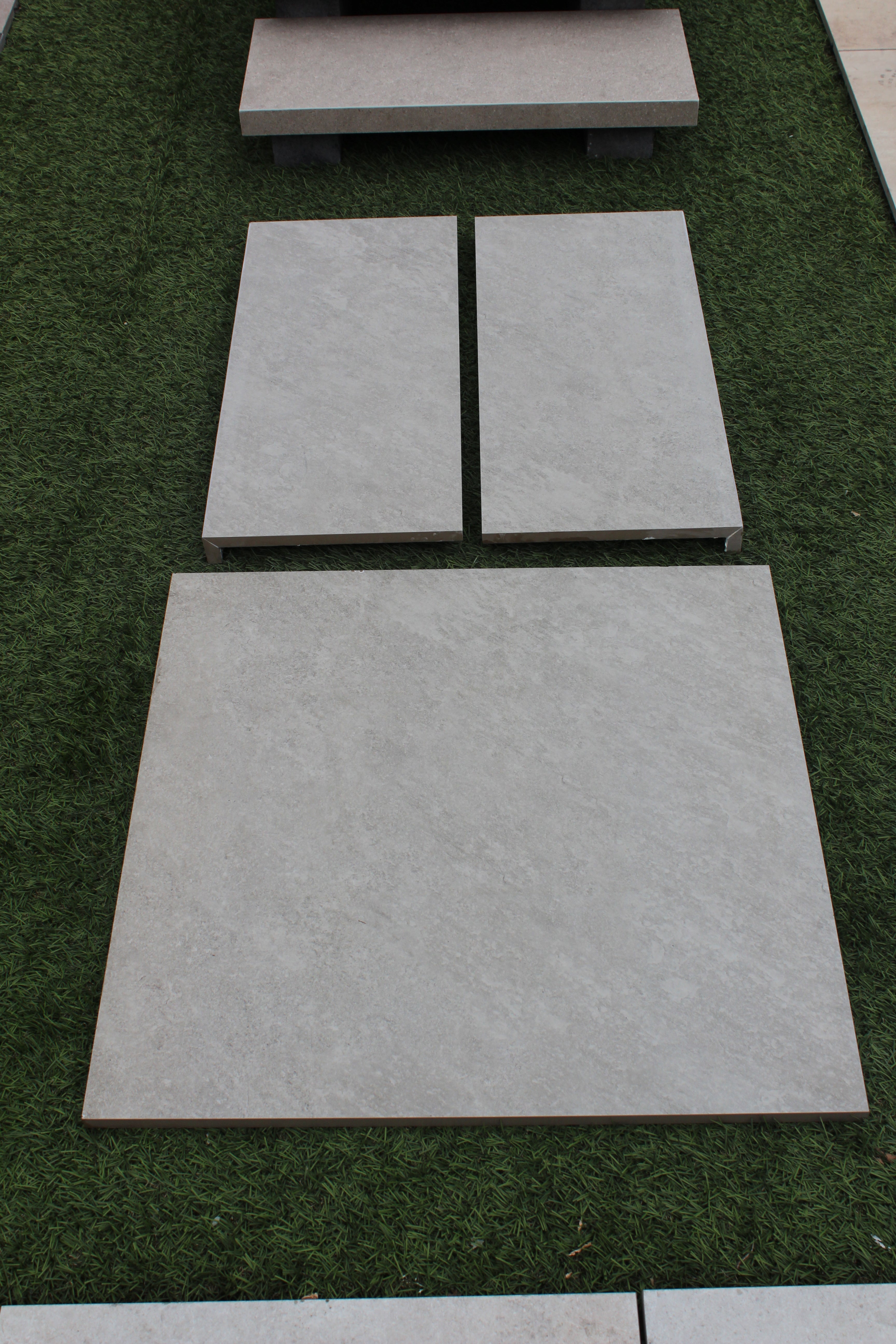 Zwembadrand Quartz Light Grey rechte neus