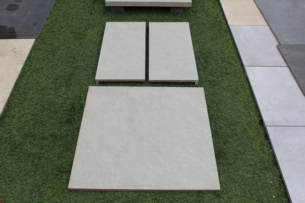 Quartz Light Grey