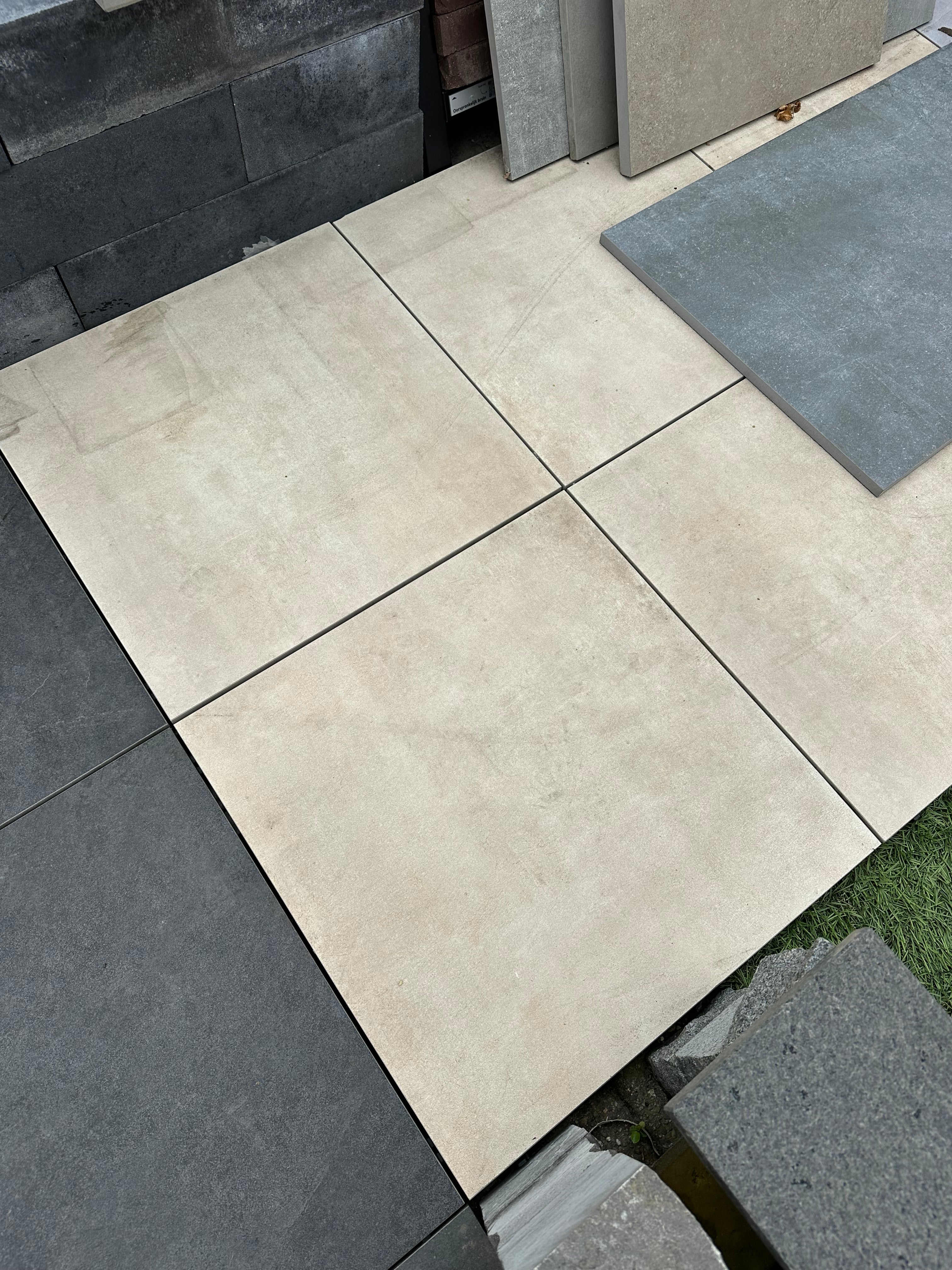 Elemento Beige 60x60x2