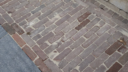 oud gebakken dikformaat paars