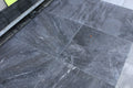 Aspen antraciet 60x60x2 partij