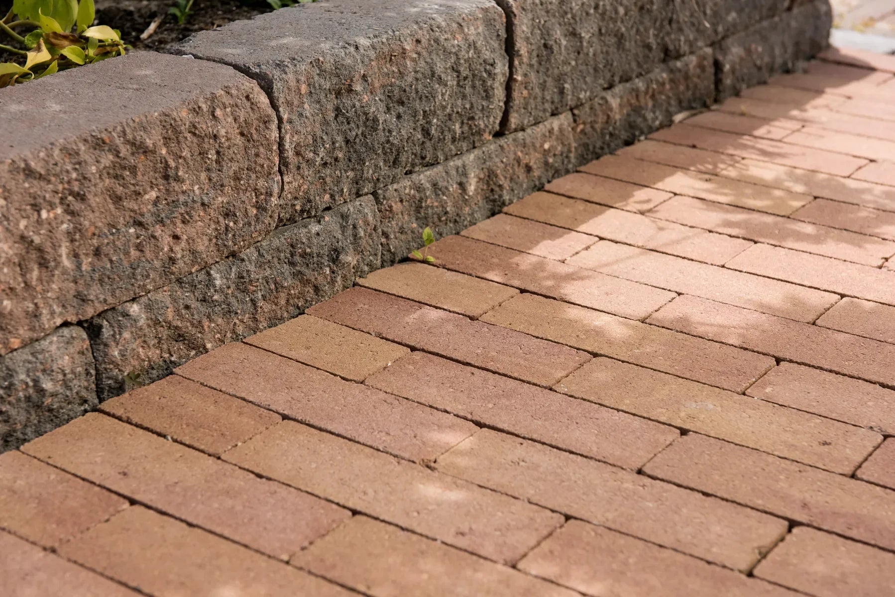 Strackstone+ Dikformaat 21x7x8 vlak wijnrood/oker genuanceerd PL3