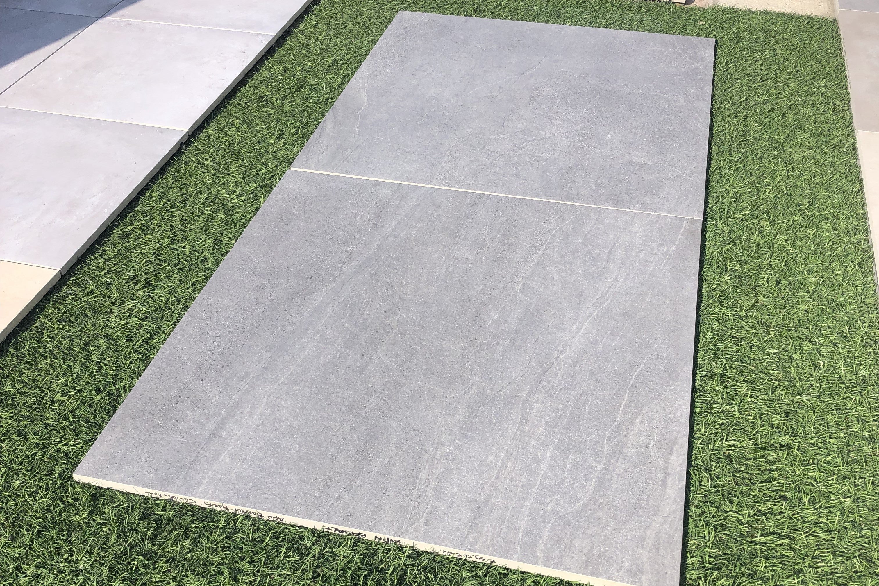 APN Basalt 100x100x2 cm