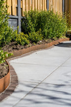 Flexline Corten 10cm L=220cm
Incl. 3 verzinkte pennen 35cm