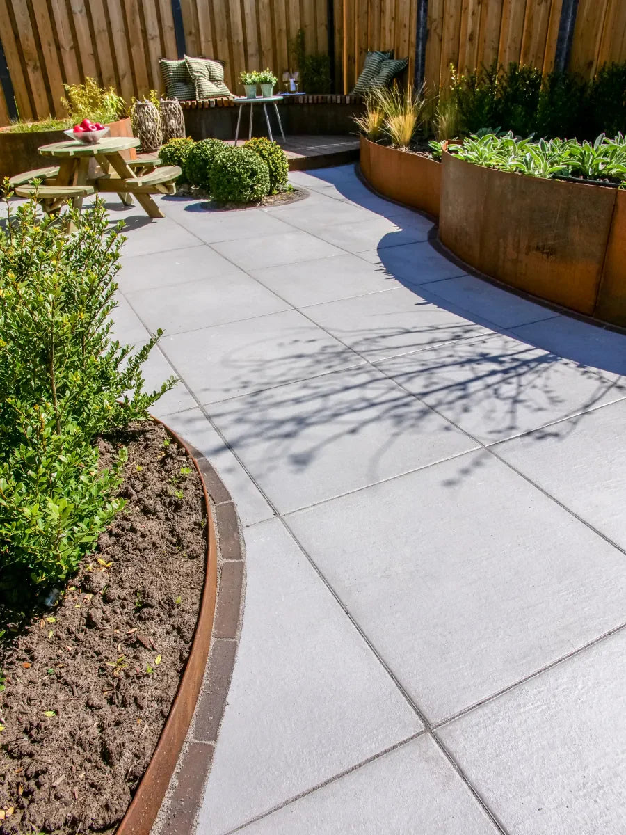 Flexline Corten 40cm L=216cm
Incl. 5 verzinkte grondnagels 30cm + 1 verbindingsset