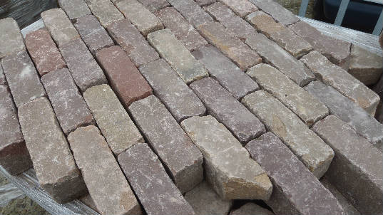 gebakken klinkers  dikformaat bont hergebruikt